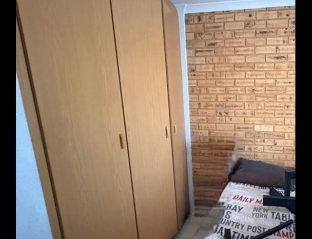 2 BEDROOM SECTIONAL TITLE FOR SALE IN FINSBURY